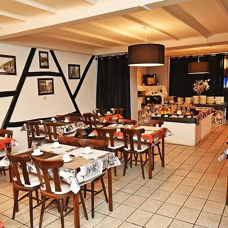 Hotel Amsterdam Fauquemont 2*