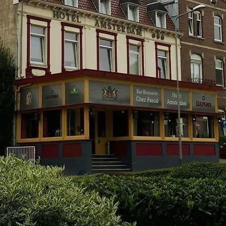 Готель Amsterdam Fauquemont 2*