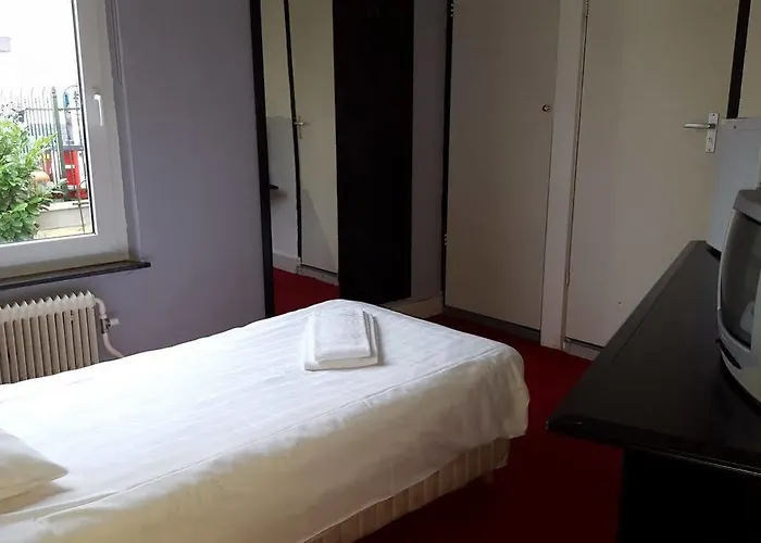 Amsterdam Fauquemont 2* 팔켄뷔르흐안더횔