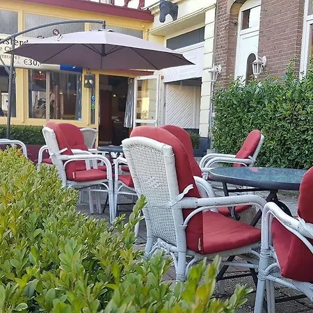 מלון Amsterdam Fauquemont 2*